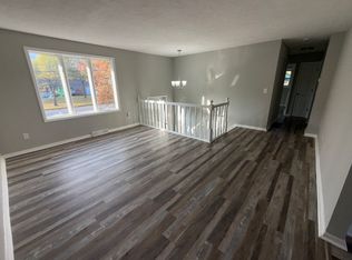 1273 Spruce Tree Ln, Amherst, OH 44001