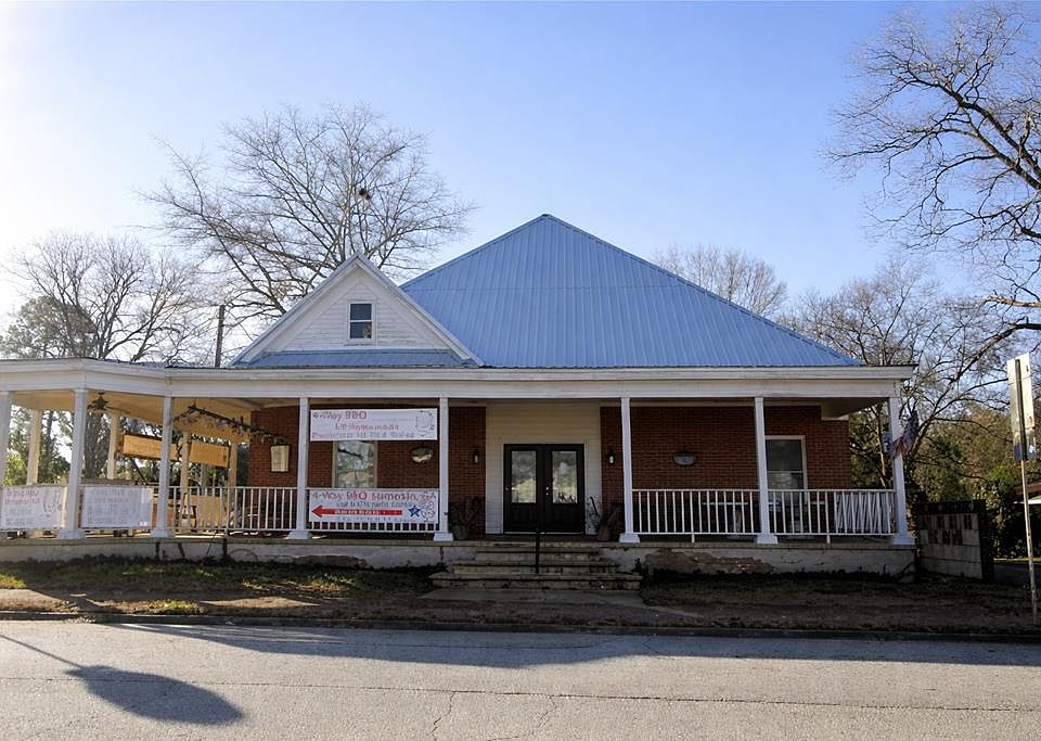 1st image of 1504 Broad St