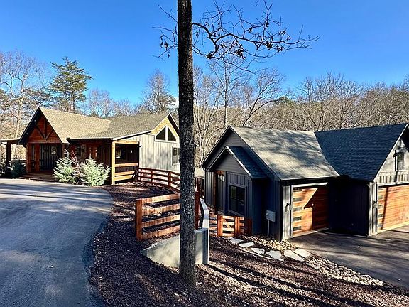 2nd image of 522 Lees Ride