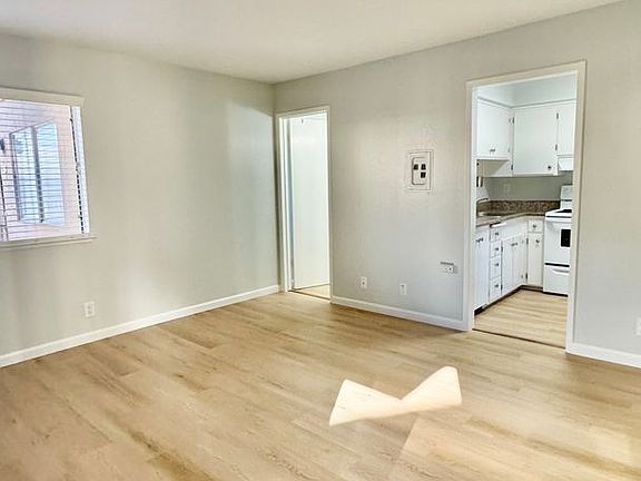 3rd image of 2407 Los Gatos Almaden Rd #El