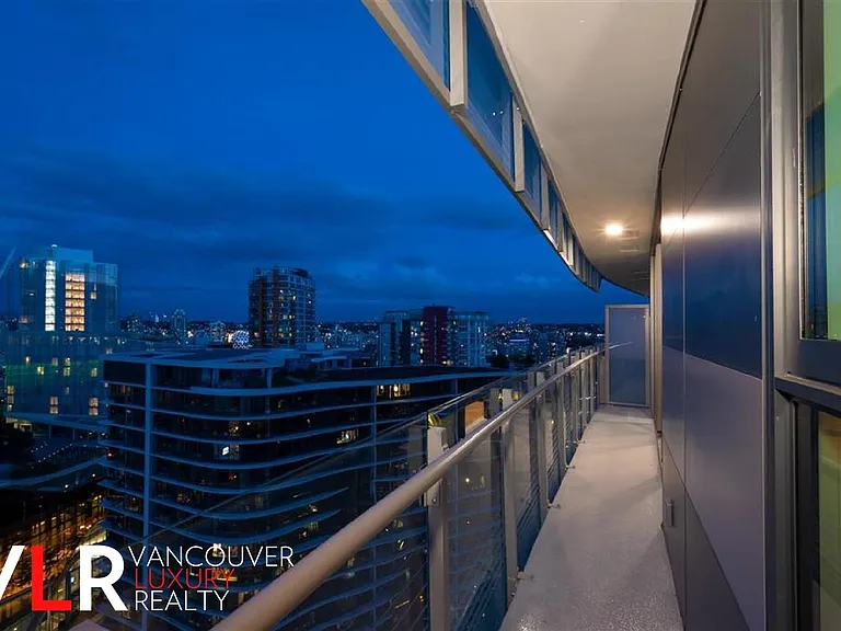 89 Nelson St #2106 — Photo 11