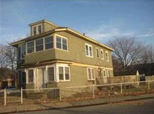 2-4 Everett St, Lawrence, MA 01843