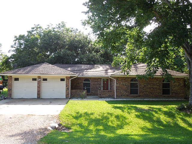 1st image of 127 Terrace Dr