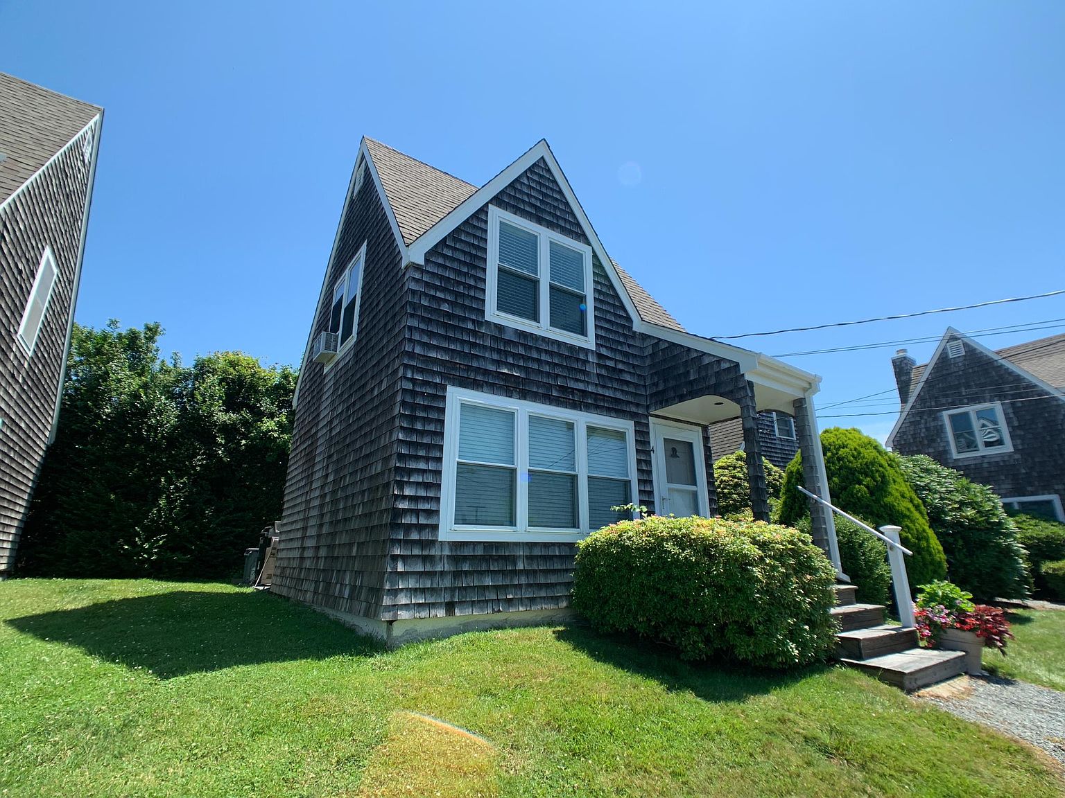 152 Tuckerman Ave APT 4, Middletown, RI 02842 Zillow