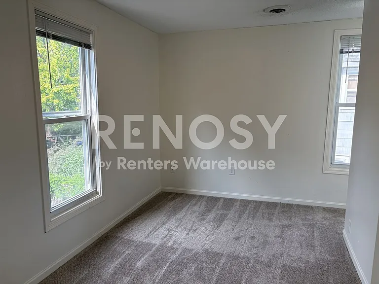 708 Randolph Ave #2 — Photo 13