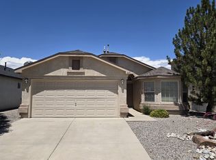 669 Sunny Meadows Dr NE, Rio Rancho, NM 87144