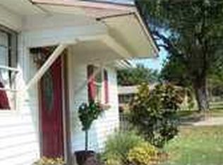 403 S Jackson Ave, Blanchard, OK 73010