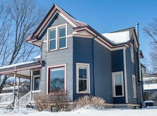 1217 Main St, Cedar Falls, IA 50613