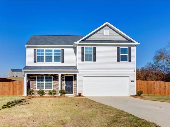 108 Daniel Dr, Lexington, NC 27295