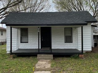 206 N 2nd St, Sperry, OK 74073