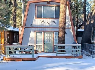 819 W Rainbow Blvd, Big Bear City, CA 92314