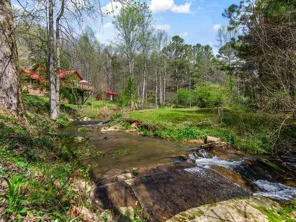 530 Dover Chapel Ter, Ellijay, GA 30540