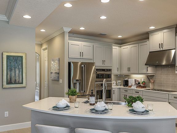 2nd image of 33737 Castaway Ct