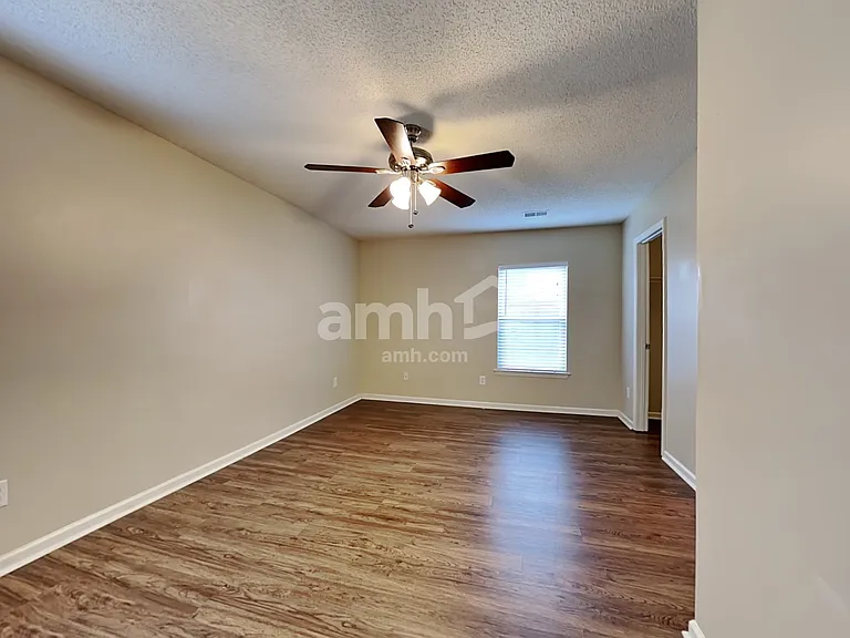 110 Tyron Rd — Photo 8