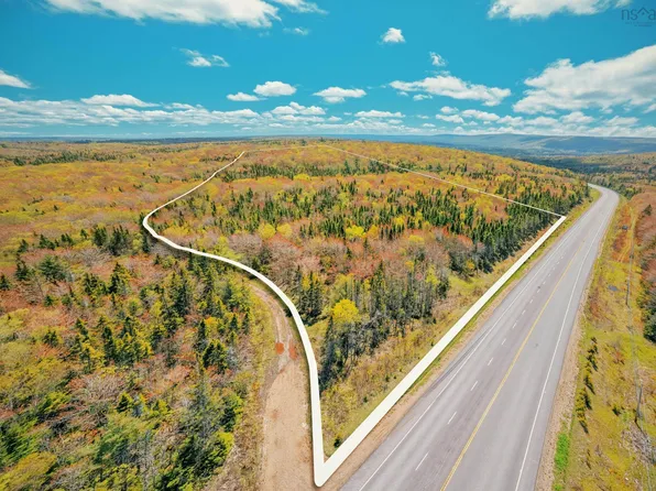 No 105 Hwy, Glendale, NS B0E 3L0