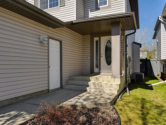 2nd image of 2208 Baker Clos SW