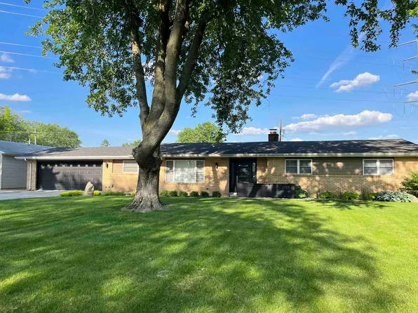 3720 Cardinal Ln, Fort Wayne, IN 46815