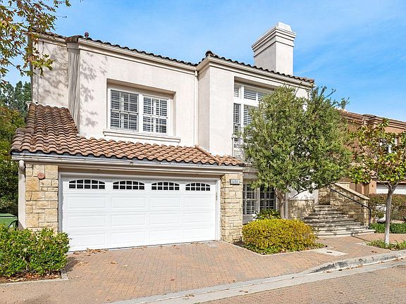 2nd image of 11815 Folkstone Ln