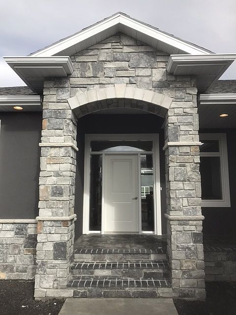1st image of 3659 Houkom Dr E