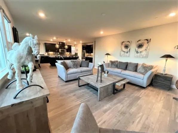 1716 Wildflower Way, Rohnert Park, CA 94928