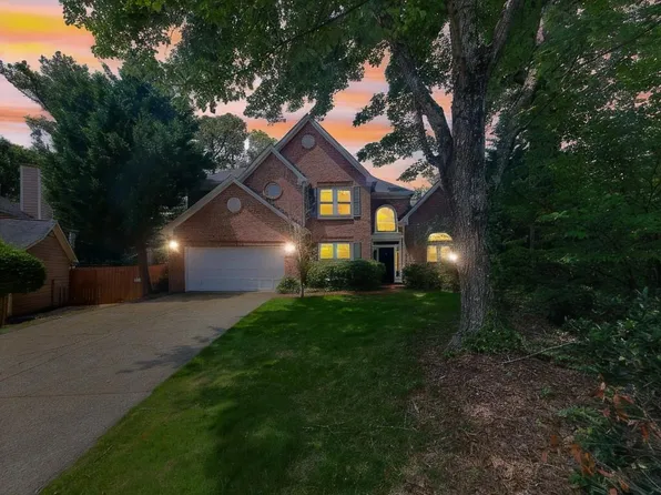 2403 Cape Sable Dr, Marietta, GA 30066
