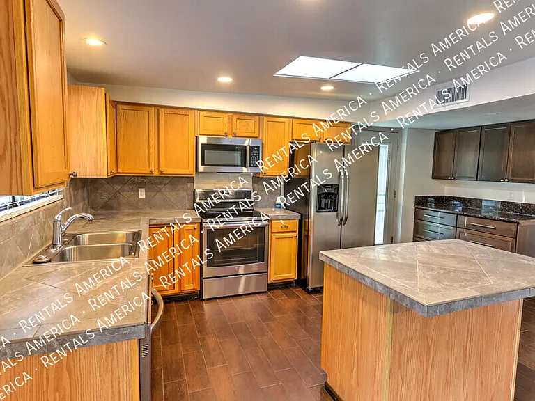 7632 E Sabino Vista Dr — Photo 5