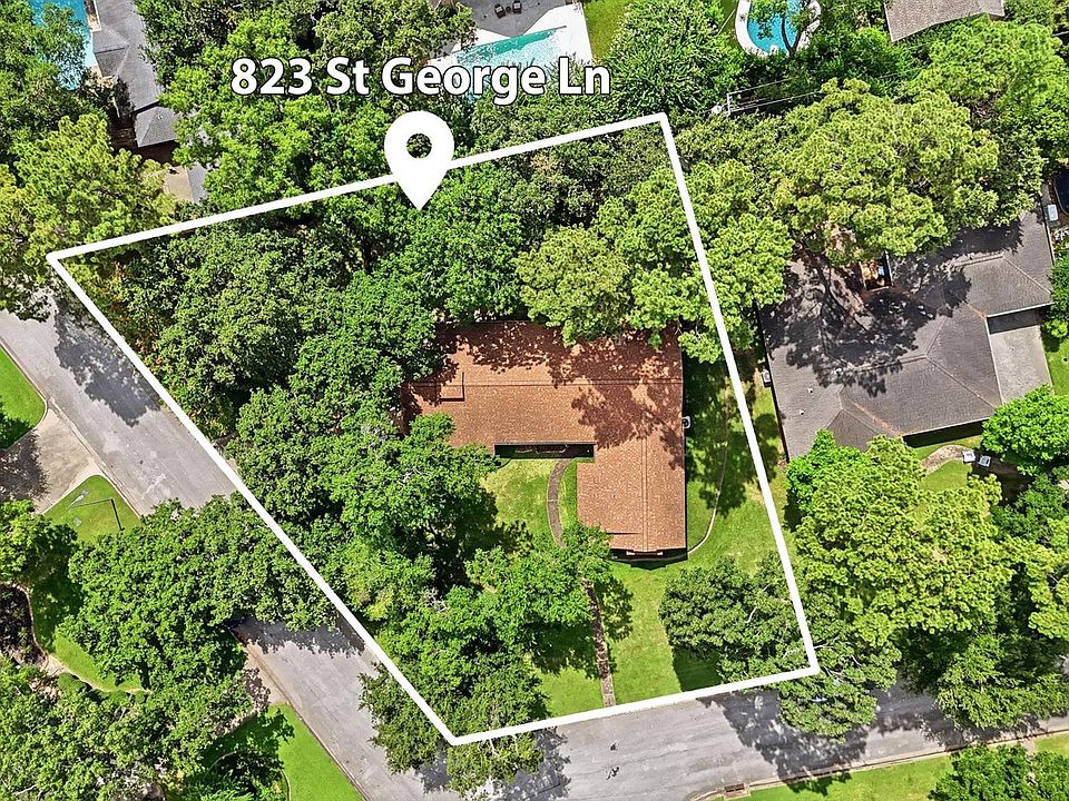 1st image of 823 Saint George Ln