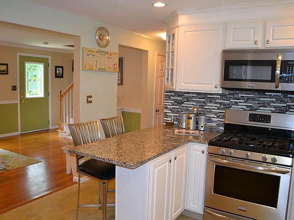 Open Kitchen/Dining Room