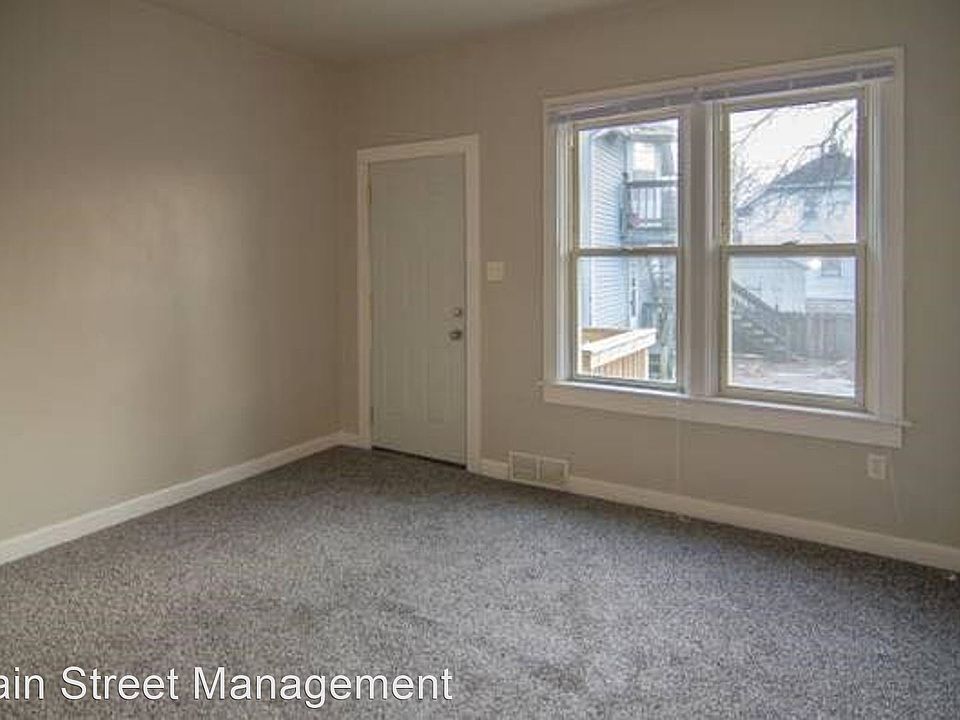 1st image of 217 N Roosevelt St #8952976