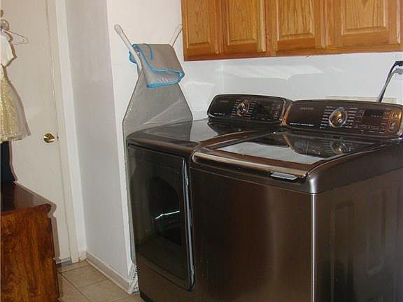 5th image of 5104 Creekline Dr