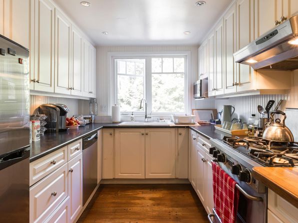 6 bedroom rental in Vancouver — photo 18