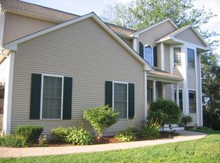 26 Marian Ave, Narragansett, RI 02882