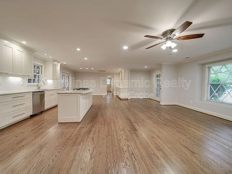 6700 Castlegate Dr — Photo 56