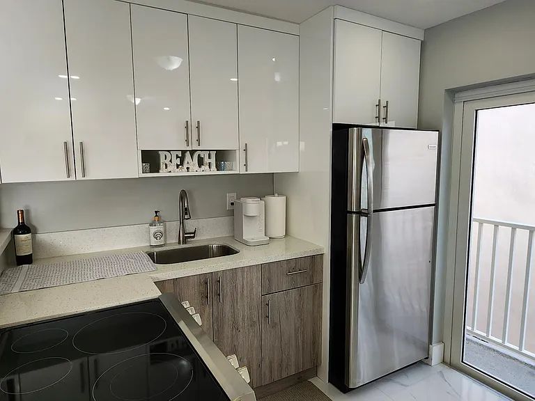 8966 Collins Ave #101 — Photo 4