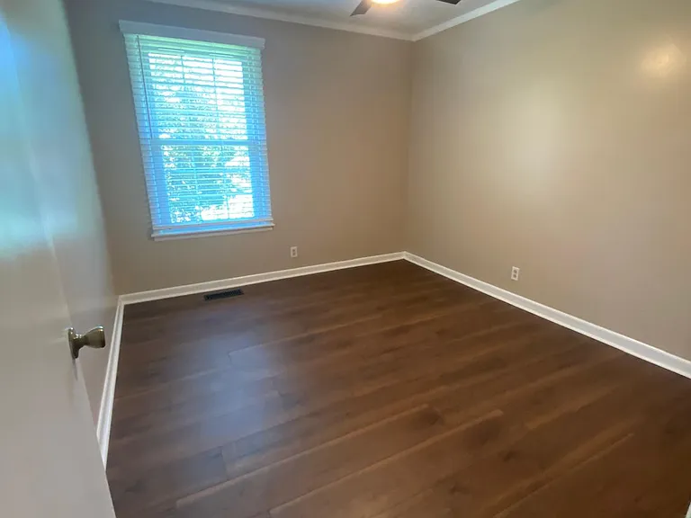 703 Lucien Rd — Photo 5