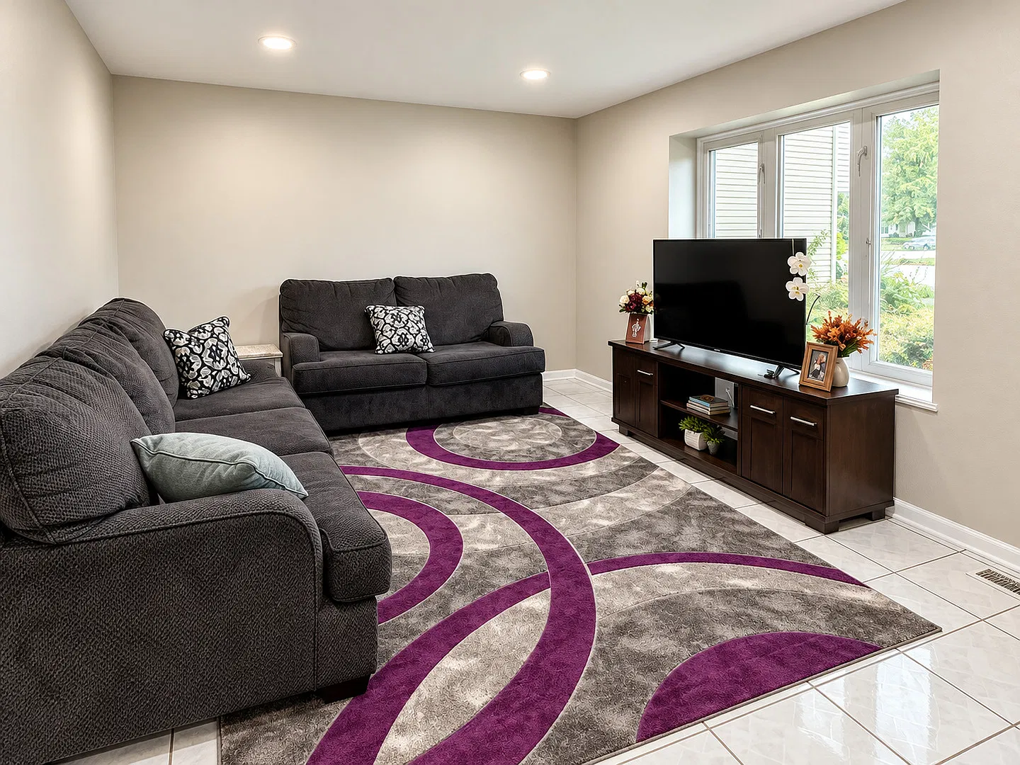 3 bed, 1130 sqft, $2,950 — Photo 4