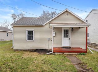 921 N Rachel St, Rensselaer, IN 47978