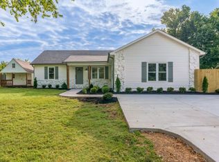 326 Twin Lakes Cir, Munford, TN 38058