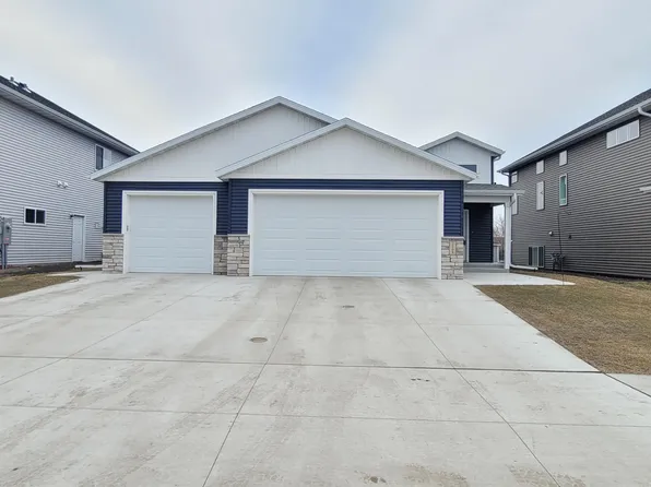 2308 36th St S, Moorhead, MN 56560
