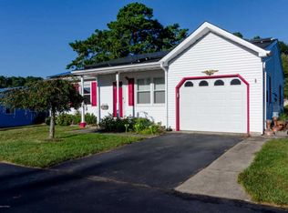 65 Chelsea Dr, Whiting, NJ 08759