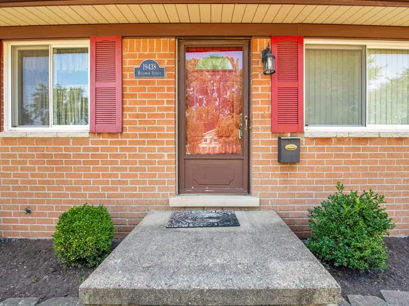 19438 Heckman St, Clinton Township, MI 48035