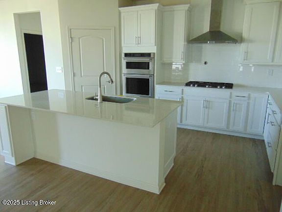 3rd image of 3715 Creekstone Bluff Blvd