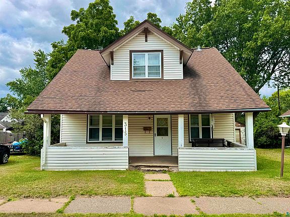 2nd image of 315 8th St