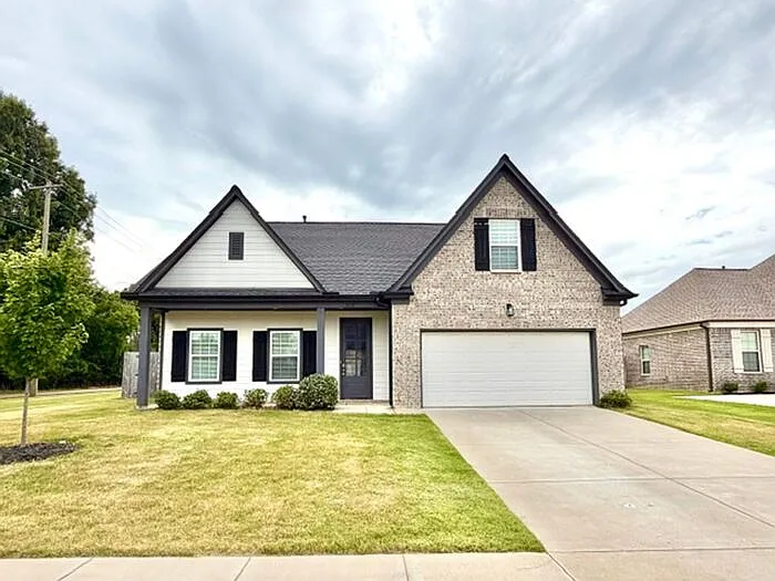 8739 Kennesaw Dr E — Photo 1