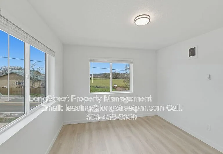 820 S 19th St — Photo 17