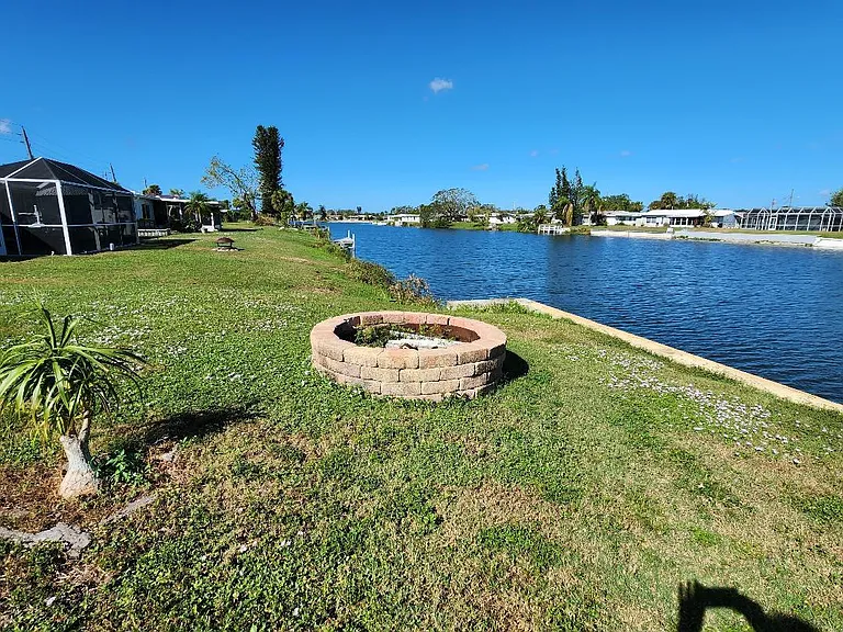 549 La Gorce Dr — Photo 10