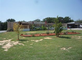 140 Wonder Dr, Springtown, TX 76082