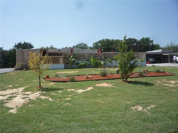 164 Wonder Dr, Springtown, TX 76082