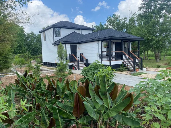 2618 Gordon St, New Orleans, LA 70117