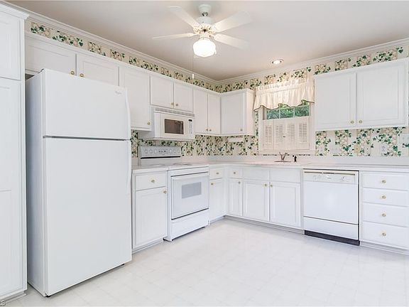 4th image of 1916 Malone Rd APT D